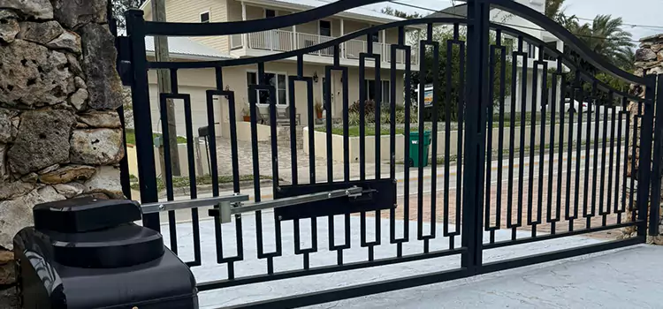 Swing Gate Opener with Keypad Shakopee
